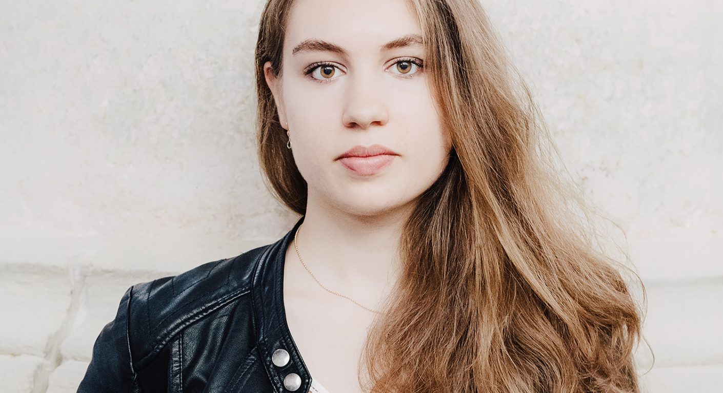 Lucie-horsch-bewerkt-bewerkt